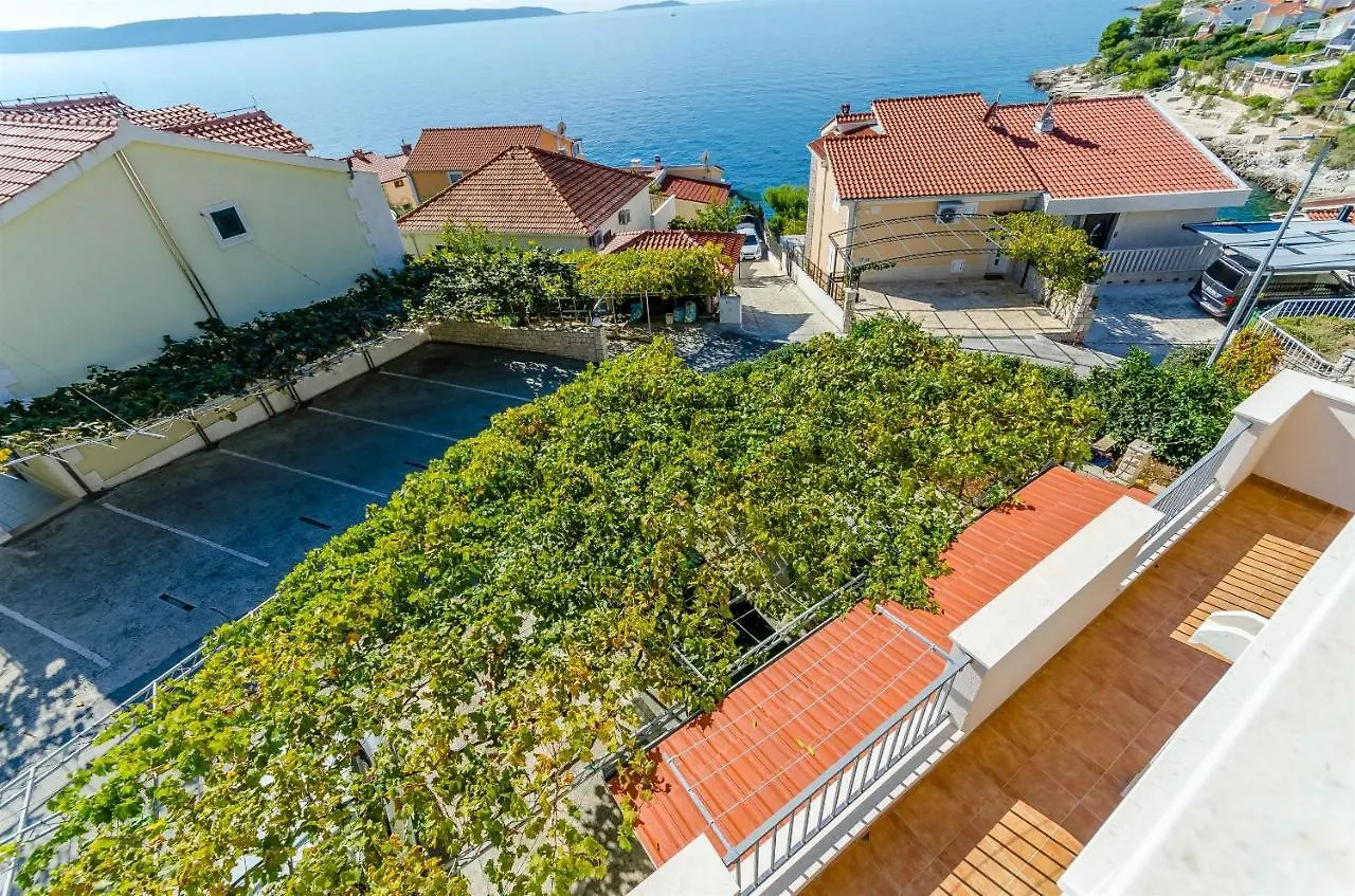 Apartments Jurko Trogir